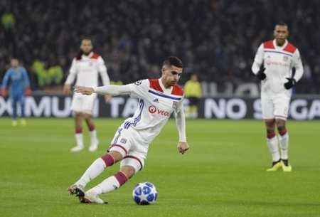 采用了一系 采用了一系