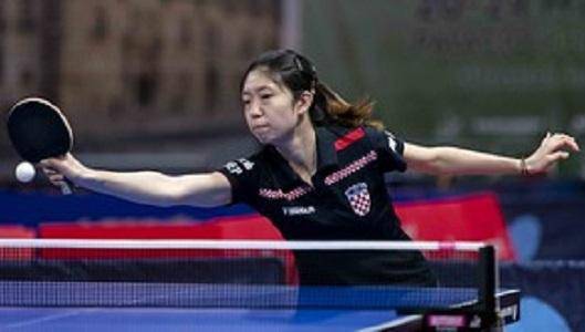 从后场截球 从后场截球