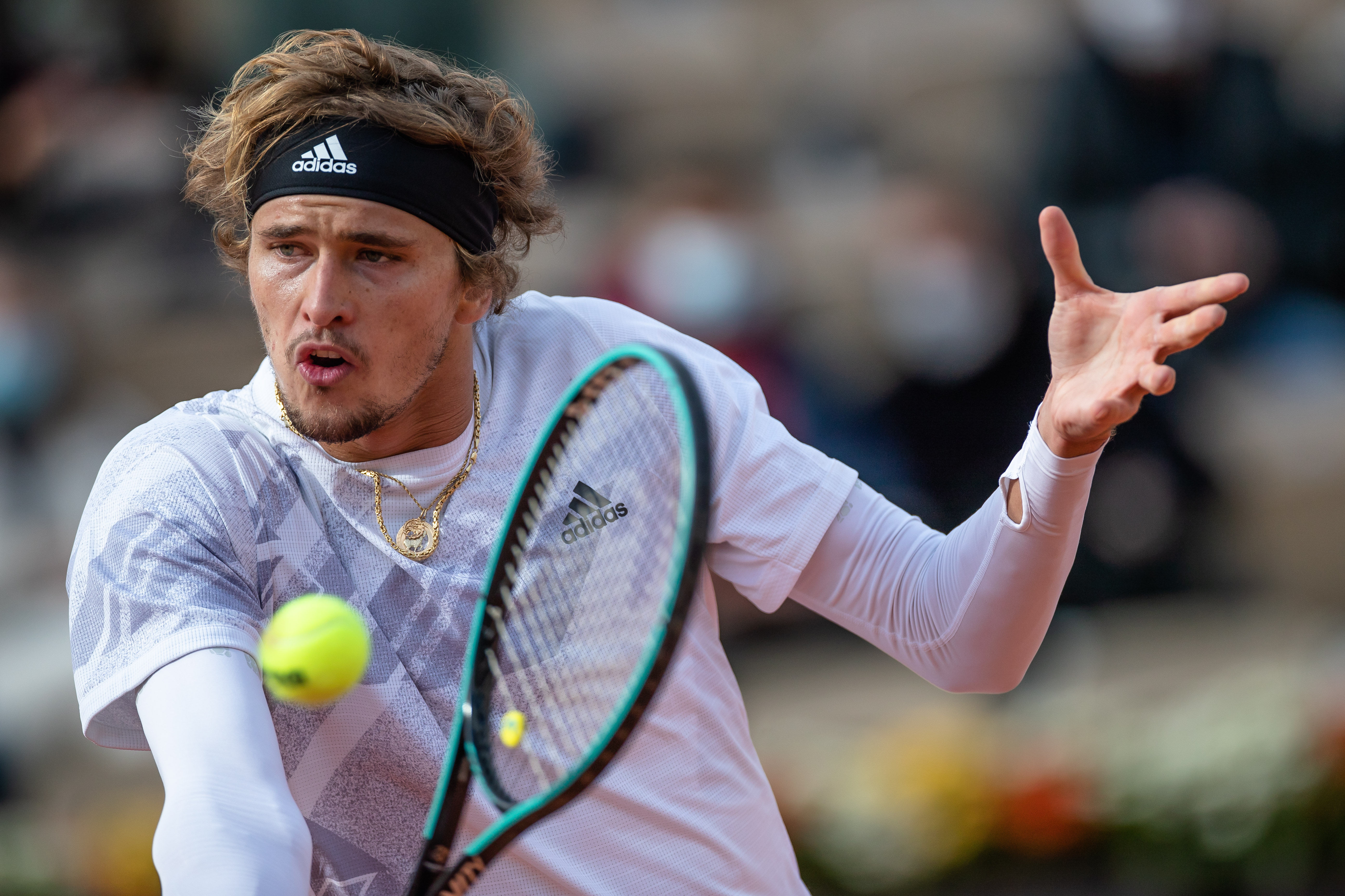 社会积极斡 社会积极斡