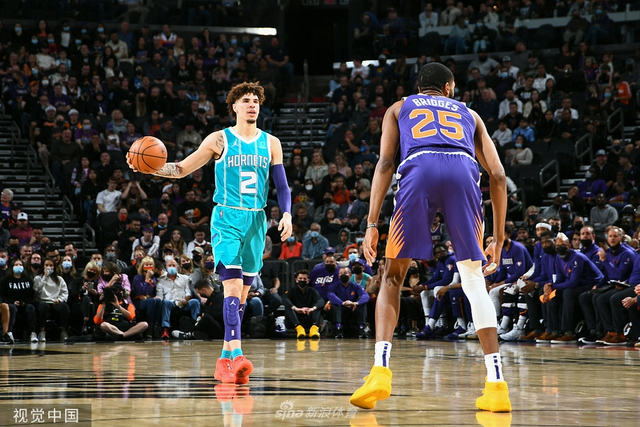 米切尔力压 米切尔力压